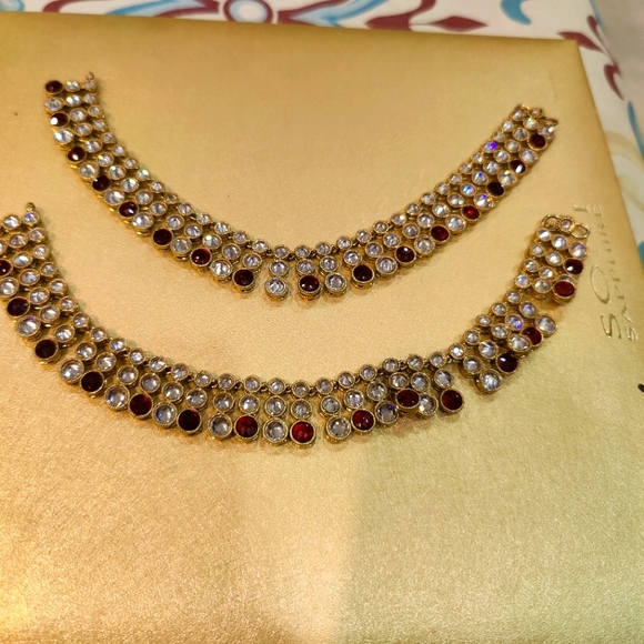 Soni Sapphire Designer Jewellery Anklets - Picture 4 of 7